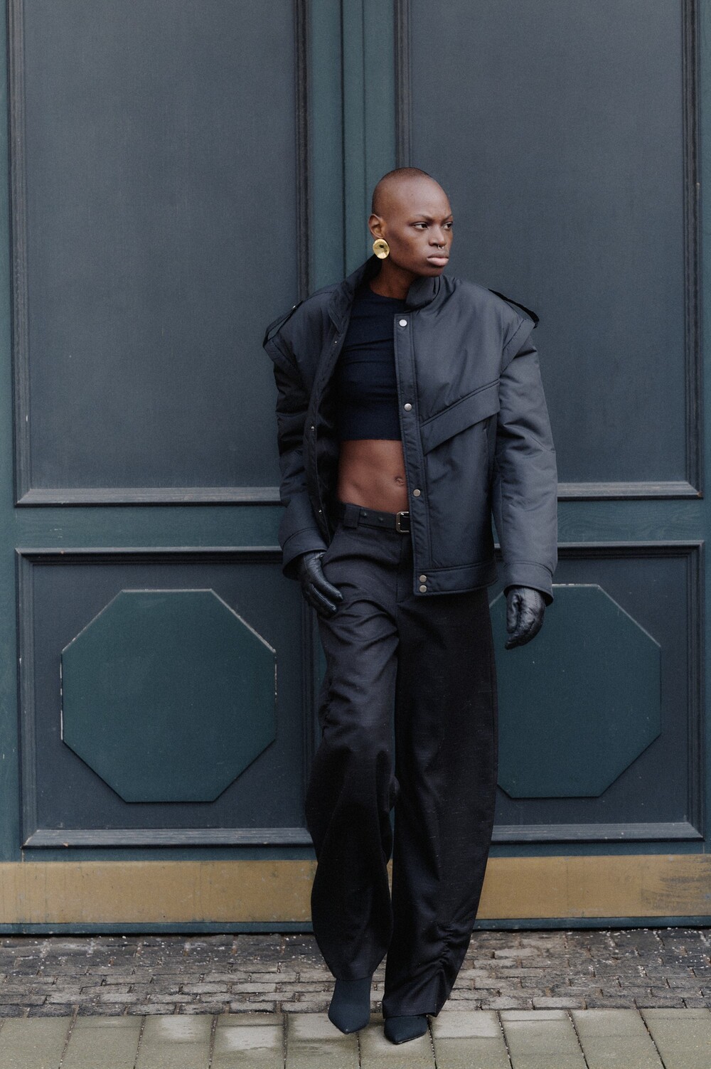 Black trousers with pintucks